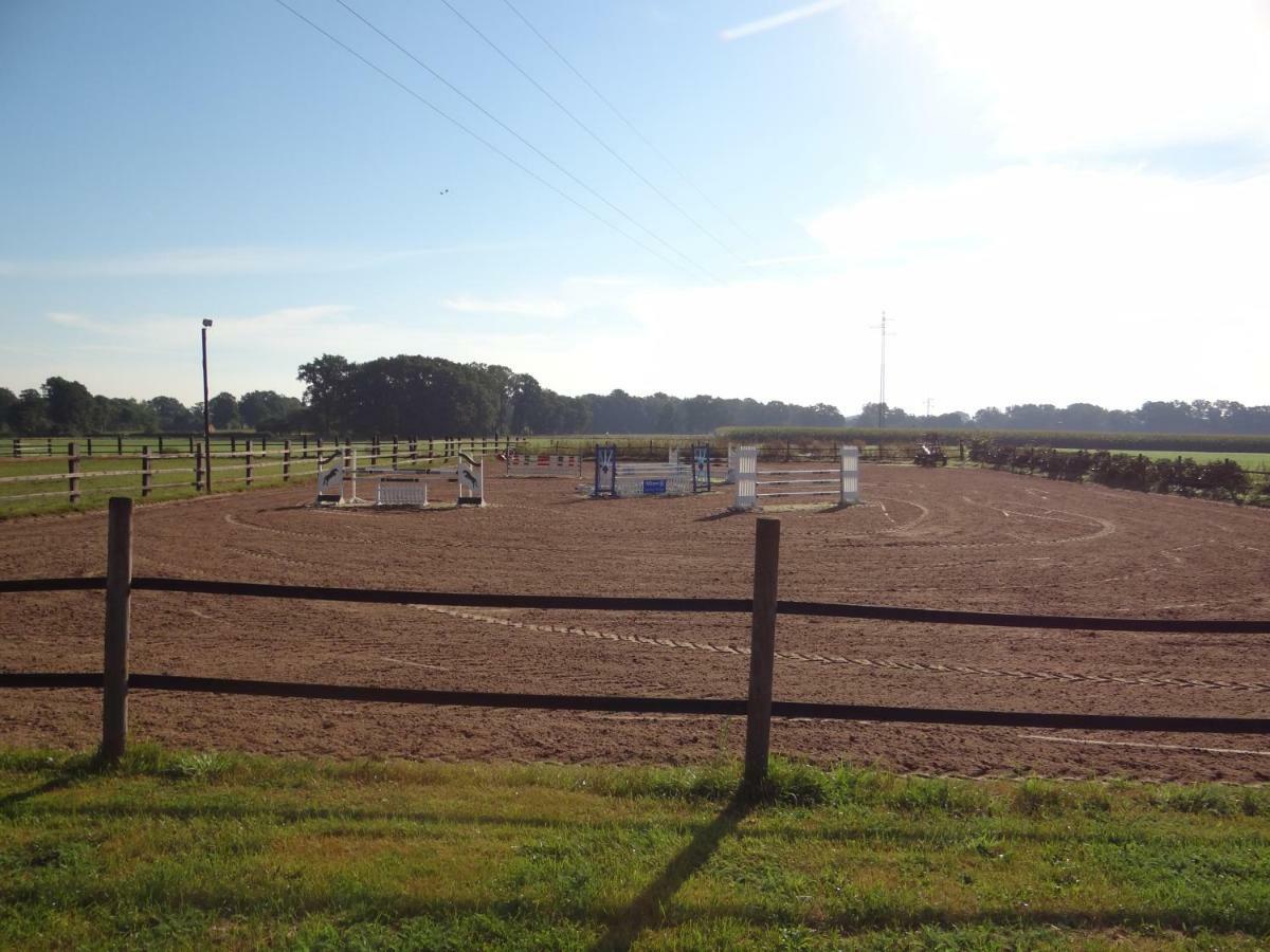Ferienhaus Poppe Loningen 外观 照片
